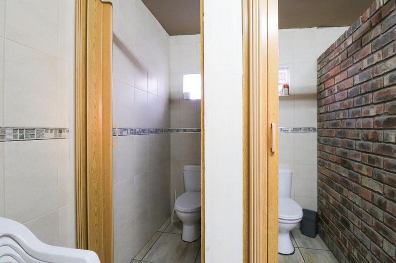 4 Bedroom Property for Sale in Heiderand Western Cape